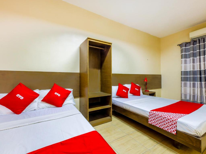 Bedroom 5, Metro Deluxe Residences near World Trade Center, Pasay City