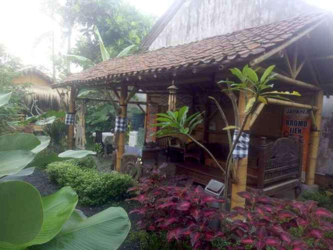 Exterior & Views 5, Standart bengalow 05 at Javana , Malang