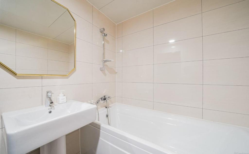 Bathroom 2, The Stone Bridge Hotel Dongnae, Dongnae
