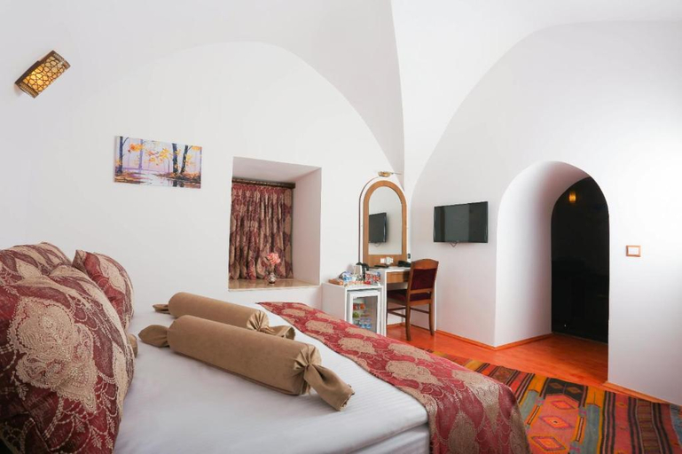 Bedroom 2, Behrampasa Otel, Merkez