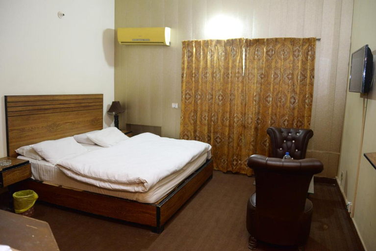 Bedroom 2, Green Land Hotel, Lahore