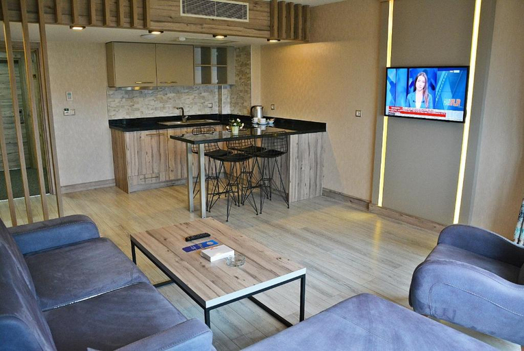 Others 5, 61 Park Otel, Merkez