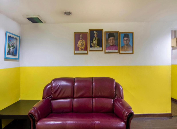Others 4, 1st Living Subang SS15, Subang Jaya