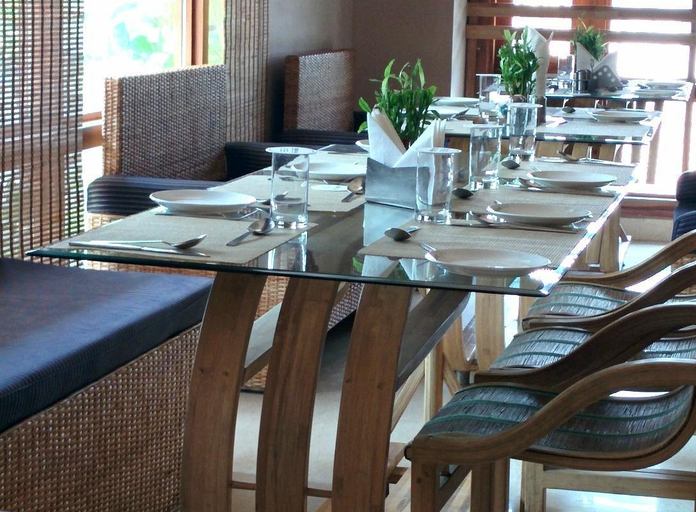 Food & Drinks 4, Rains Inn, Kamrup Metropolitan
