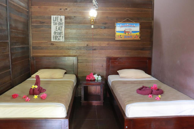 Bedroom 2, Alexyane Paradise Bungalow, Lombok
