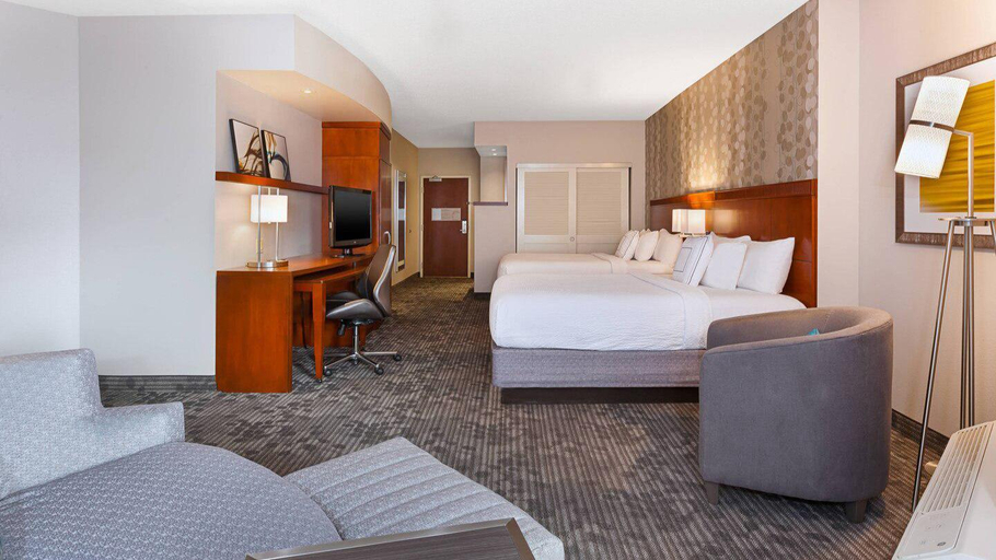 Bedroom 2, Courtyard by Marriott Oklahoma City Downtown, Oklahoma