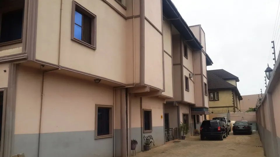 Exterior & Views 2, Semper Diamond Lodge, Amuwo Odofin