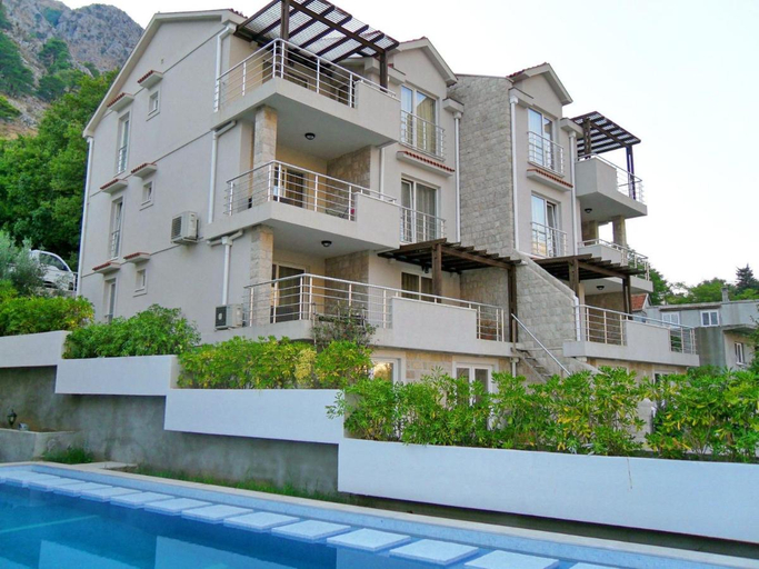 Exterior & Views, Muo Apartments