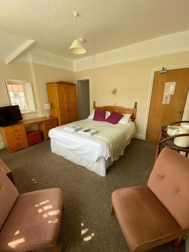 Bedroom 3, HQ Pencadlys, Denbighshire