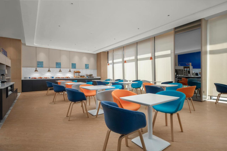 Food & Drinks 4, Holiday Inn Express NANTONG NORTH GATEWAY by IHG, Nantong