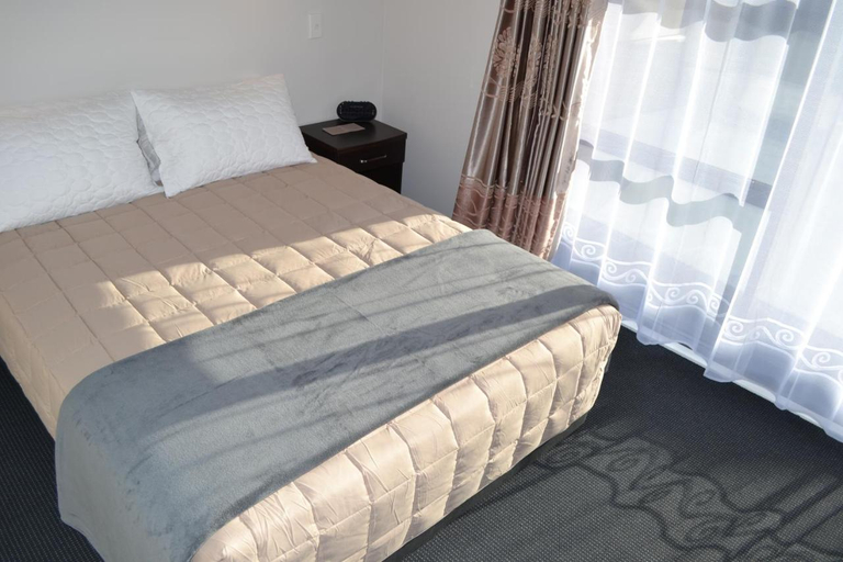 Bedroom 5, 319 Addington Motel, Christchurch