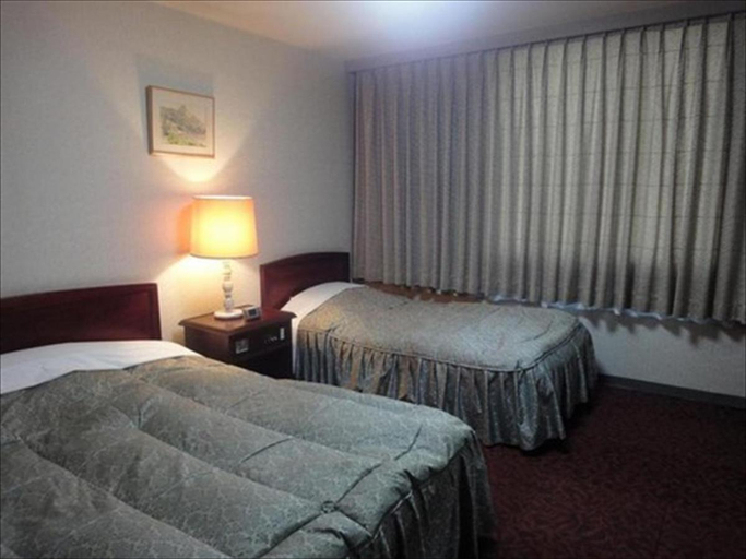 Bedroom 2, Hotel Crown Hills Miyoshi, Miyoshi