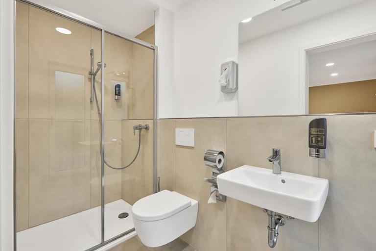 Bathroom 4, Hotel Shadman, Lahore