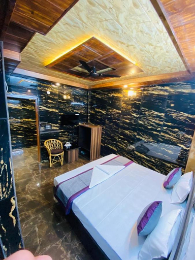 Bedroom 2, Hotel Shree, Indore