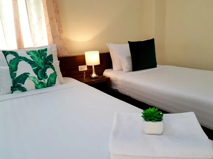 Bedroom 4, BRS Hotel, Muang Chumphon
