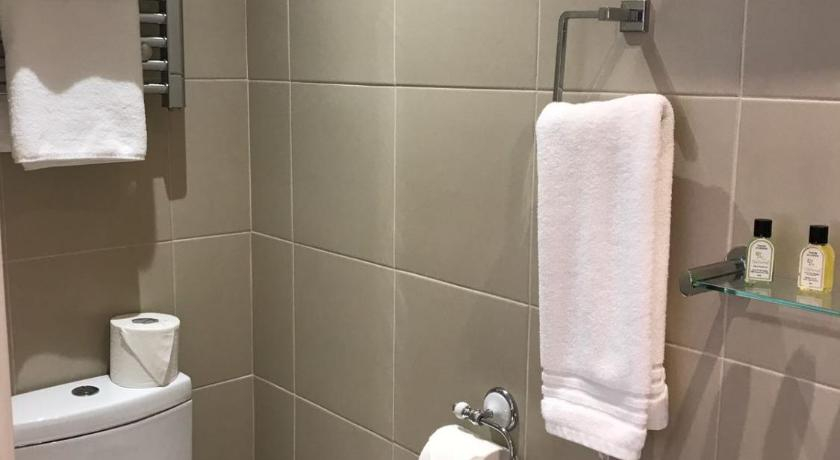 Bathroom, Glaisdale Studios, Wolverhampton