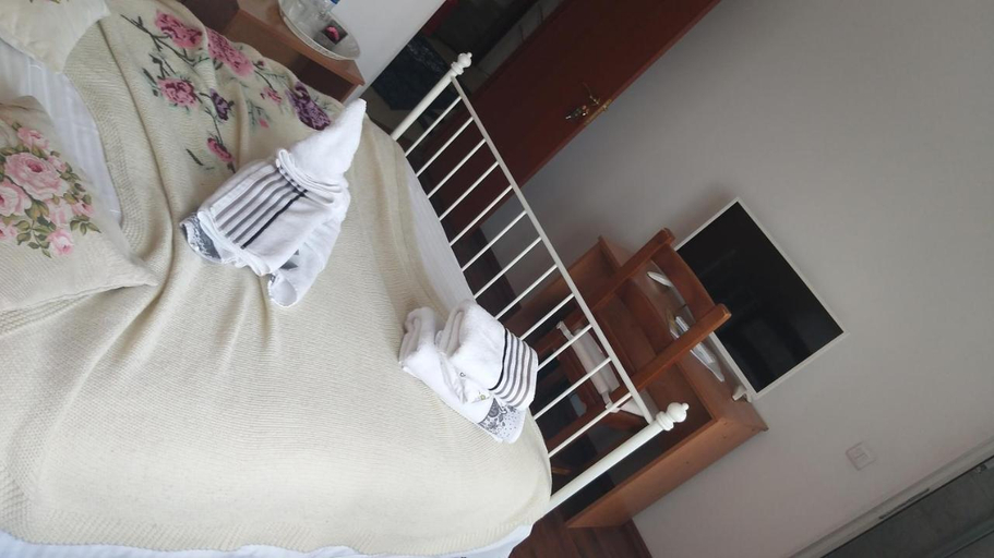 Bedroom 2, La Casa, Municipiul Bucuresti