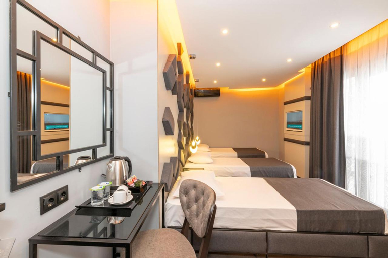 Bedroom 5, White Palace Apart, Fatih