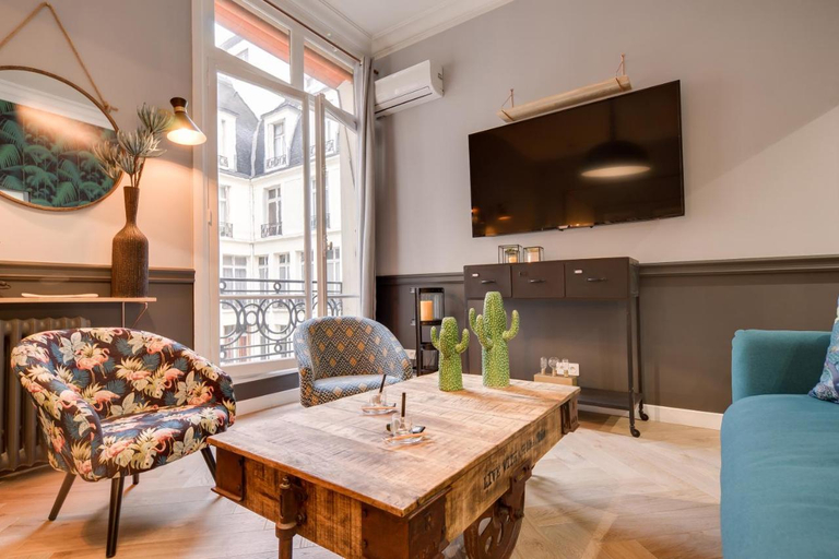 Others 5, The Royal Elysée Suite, Paris