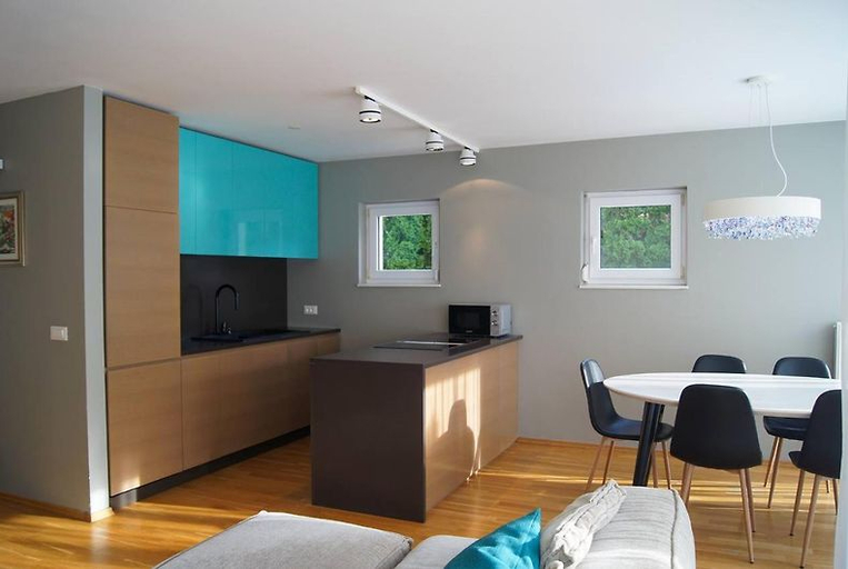 Others 4, Maline Apartments, Bled