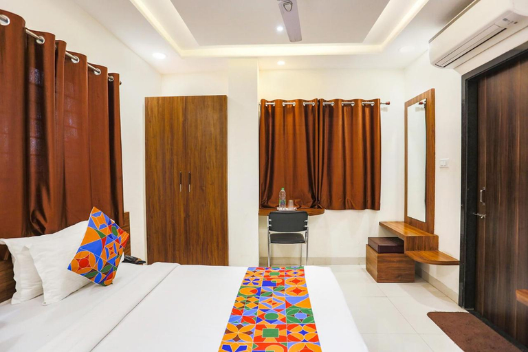 Bedroom 3, FabHotel Balaji Paradise - ALLEN Career Institute, Indore