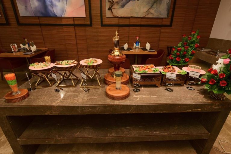 Food & Drinks 4, Surestay Hotel By Best Western Model Town Amritsar, Amritsar