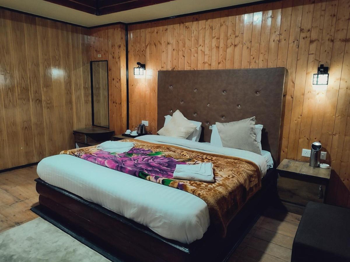 Bedroom 1, Rufina Lachung's Pride & SPA, North Sikkim