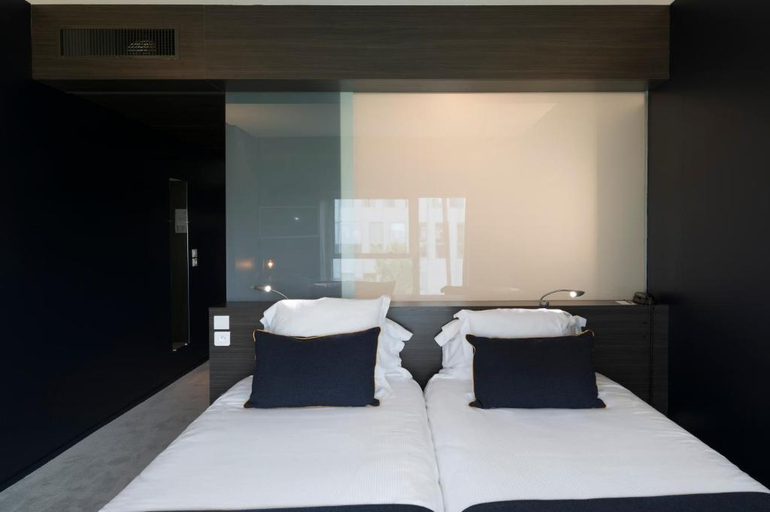 Bedroom 2, Hôtel Mercure Nantes Ouest Saint-Herblain Zenith, Loire-Atlantique