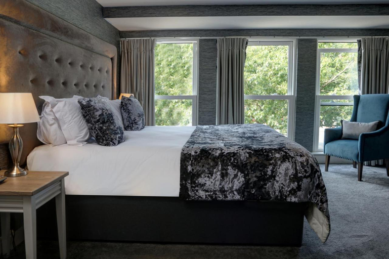 Bedroom 3, Lord Street, Sefton