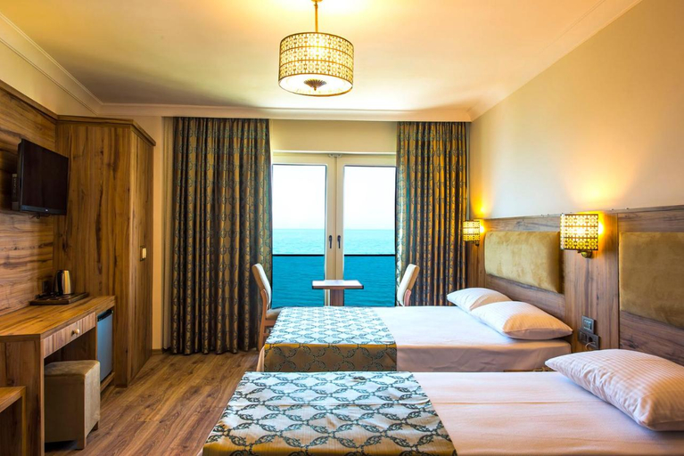 Bedroom 2, Alodia, Huesca