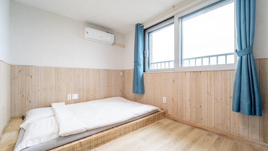 Bedroom 3, Jeju Murray Pension, Jeju