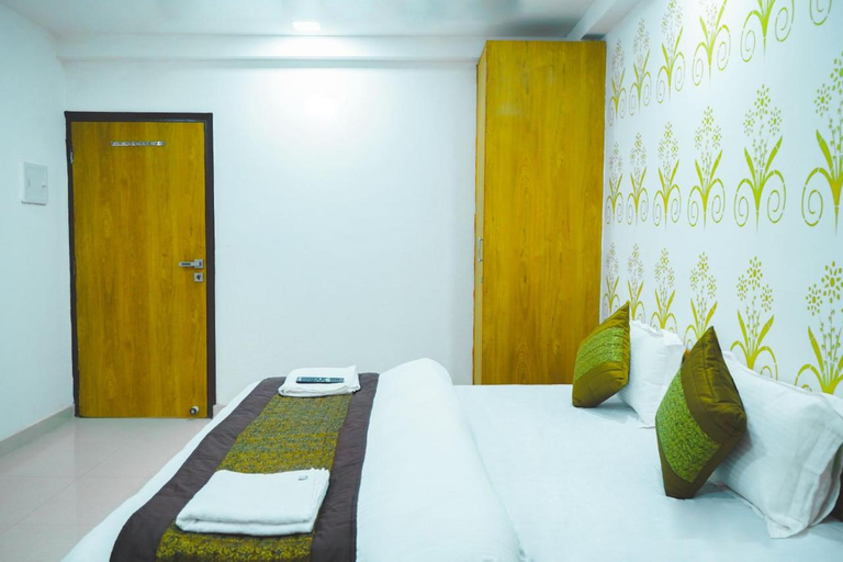 Bedroom 2, Abode Inn, Delhi