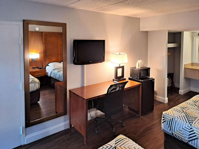 Bedroom 3, Studio 6 Suites Catonsville, Md – Baltimore West, Baltimore