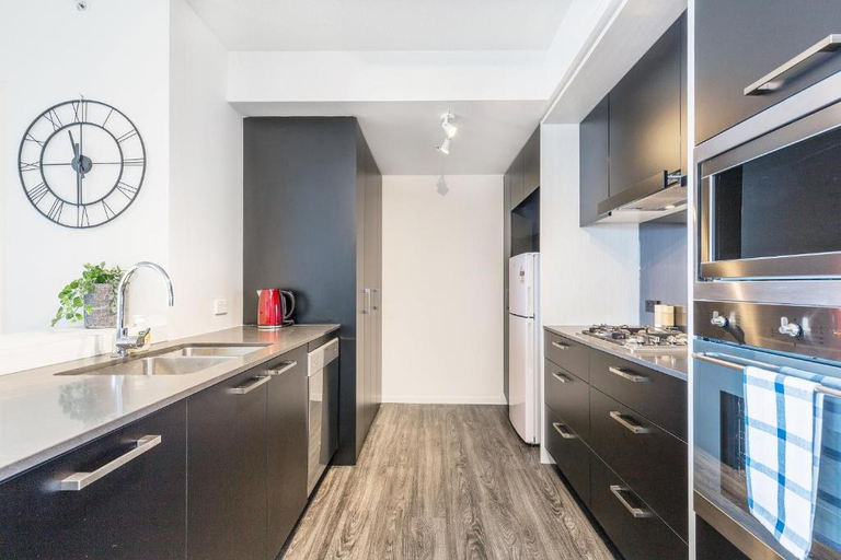 Others 4, South Brisbane Funky 1 BED Parking Qsb027-18, Brisbane