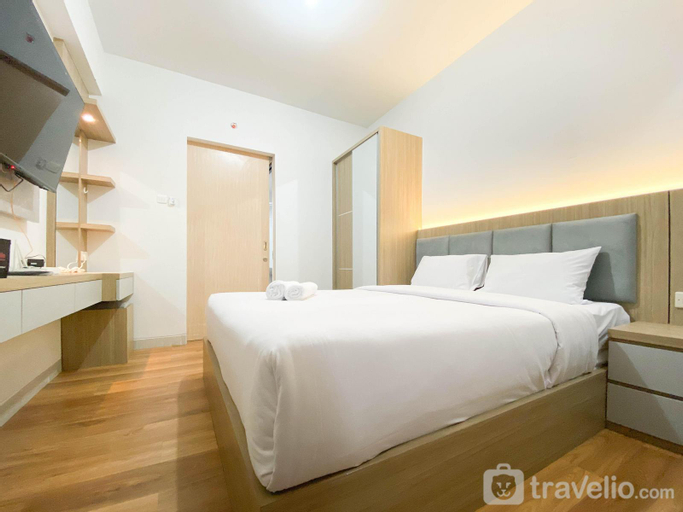 Cozy Stay 1BR The Alton Apartment By Travelio, Semarang