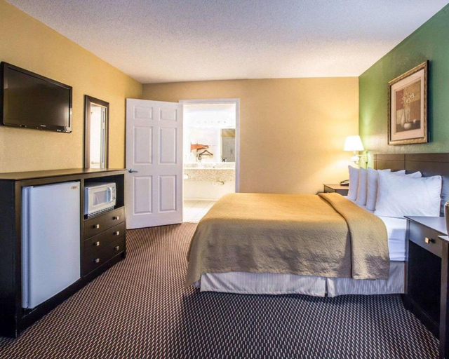 Bedroom 5, Quality Inn Andrews, Cherokee