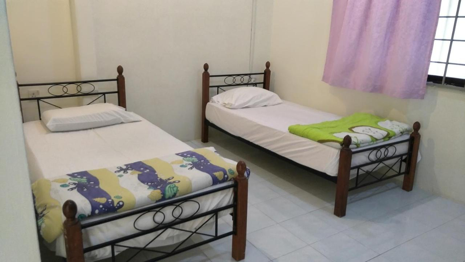 Bedroom 2, Desair Apartment By SCHT, Manjung