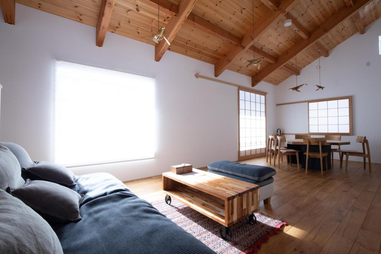 Others 3, Casa Balena, Hakuba