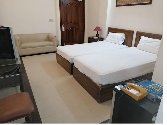 Bedroom 5, Khan Regency Hotel Murree, Rawalpindi