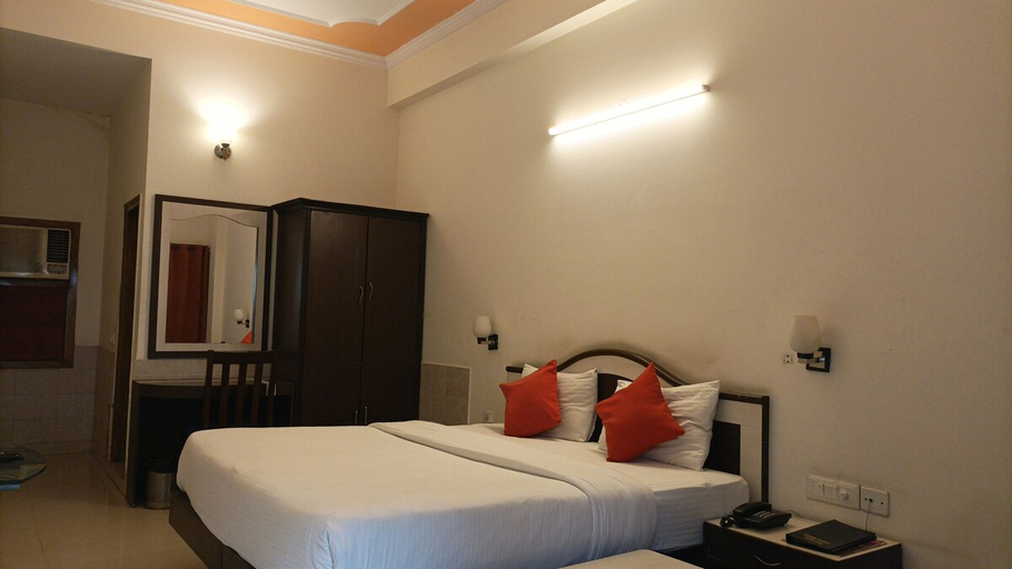 Bedroom 3, Hotel Siddharth Paradise, Dehradun