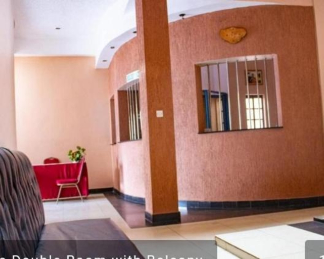 Others 5, Deka Hotel, Starehe