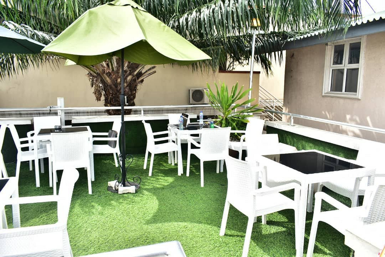 Food & Drinks, Fryburg Suites, Eti-Osa