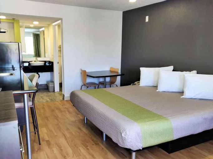 Bedroom 2, Studio 6 Fresno, CA - Extended Stay, Fresno