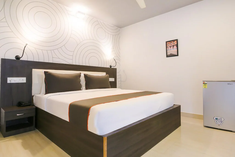 Bedroom 3, Bay Breeze Hotels & Resorts, North Goa