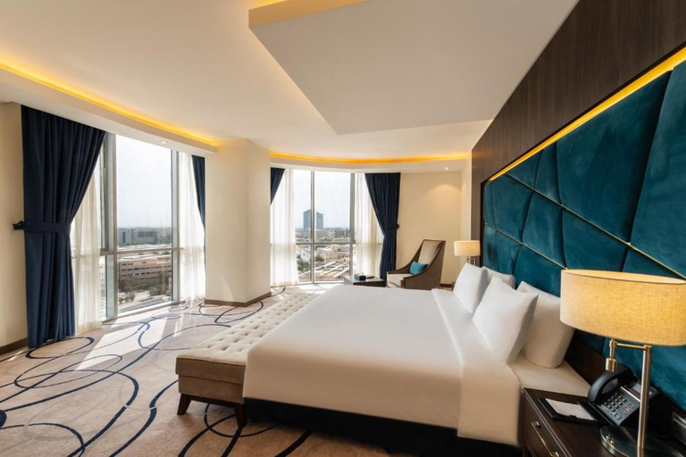 Bedroom 2, Warwick Riyadh Hotel, Riyadh