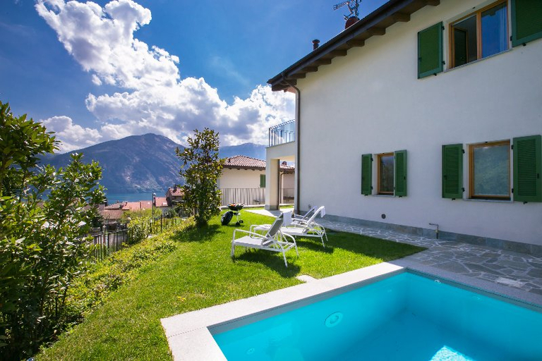 Sport & Beauty, Villetta Tara, Como