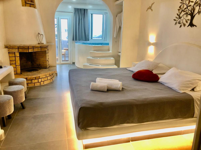 Bedroom 3, The Muse Of Santorini - Hot Tub Suites, South Aegean