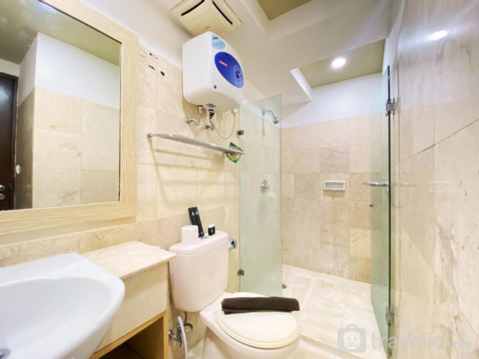 Bedroom 4, Warm & Comfort Studio Braga City Walk By Travelio, Bandung