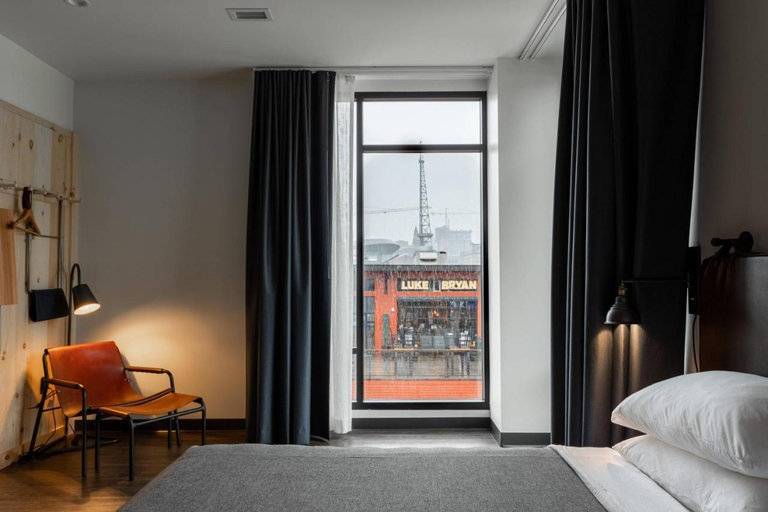 Bedroom 3, Moxy Nashville Downtown, Davidson