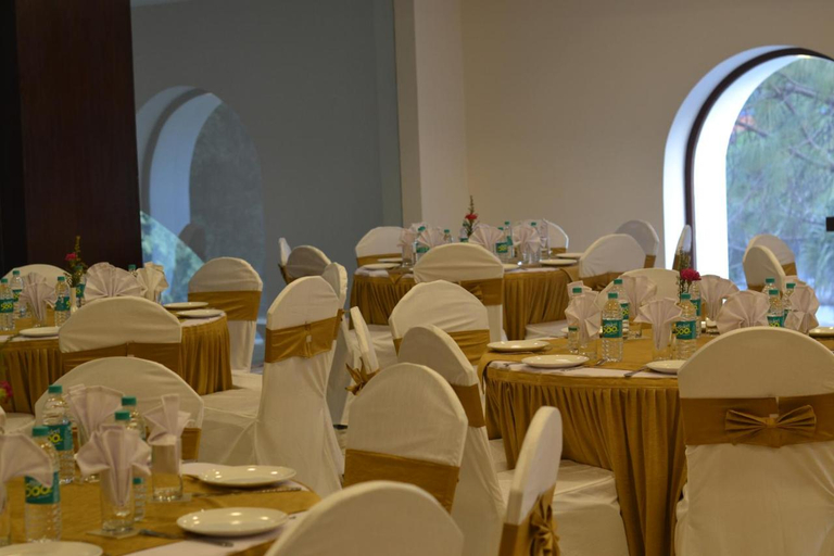 Food & Drinks 4, The Legend Hotel, Mumbai Suburban